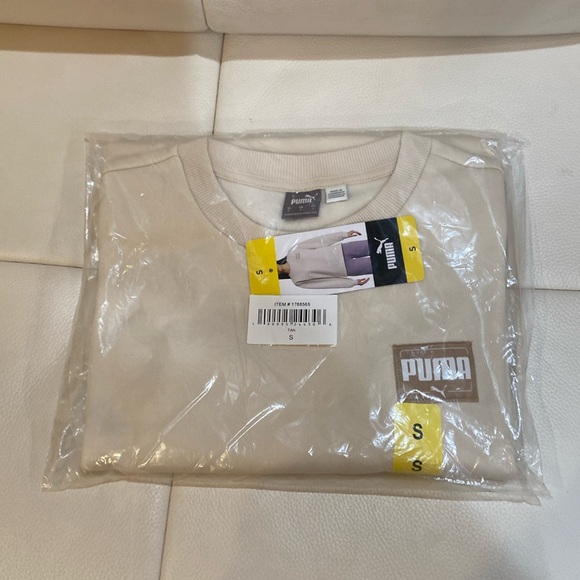 NWT PUMA Ladies' Fleece Crew in Tan - Picture 3 of 4